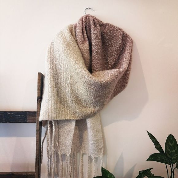 Mer by the Sea Accessories - Ombre Scarf